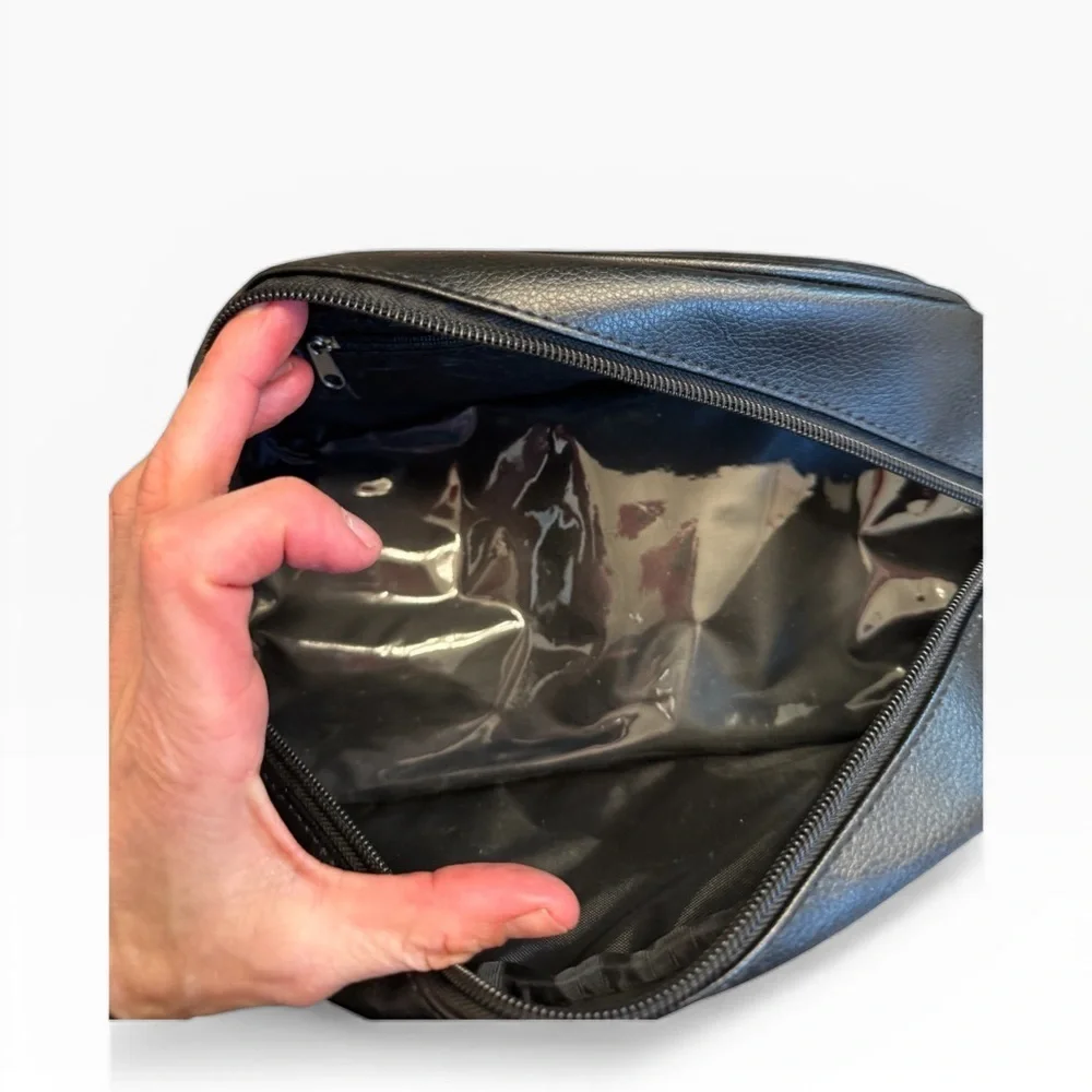 Black Leather Toiletries Bag